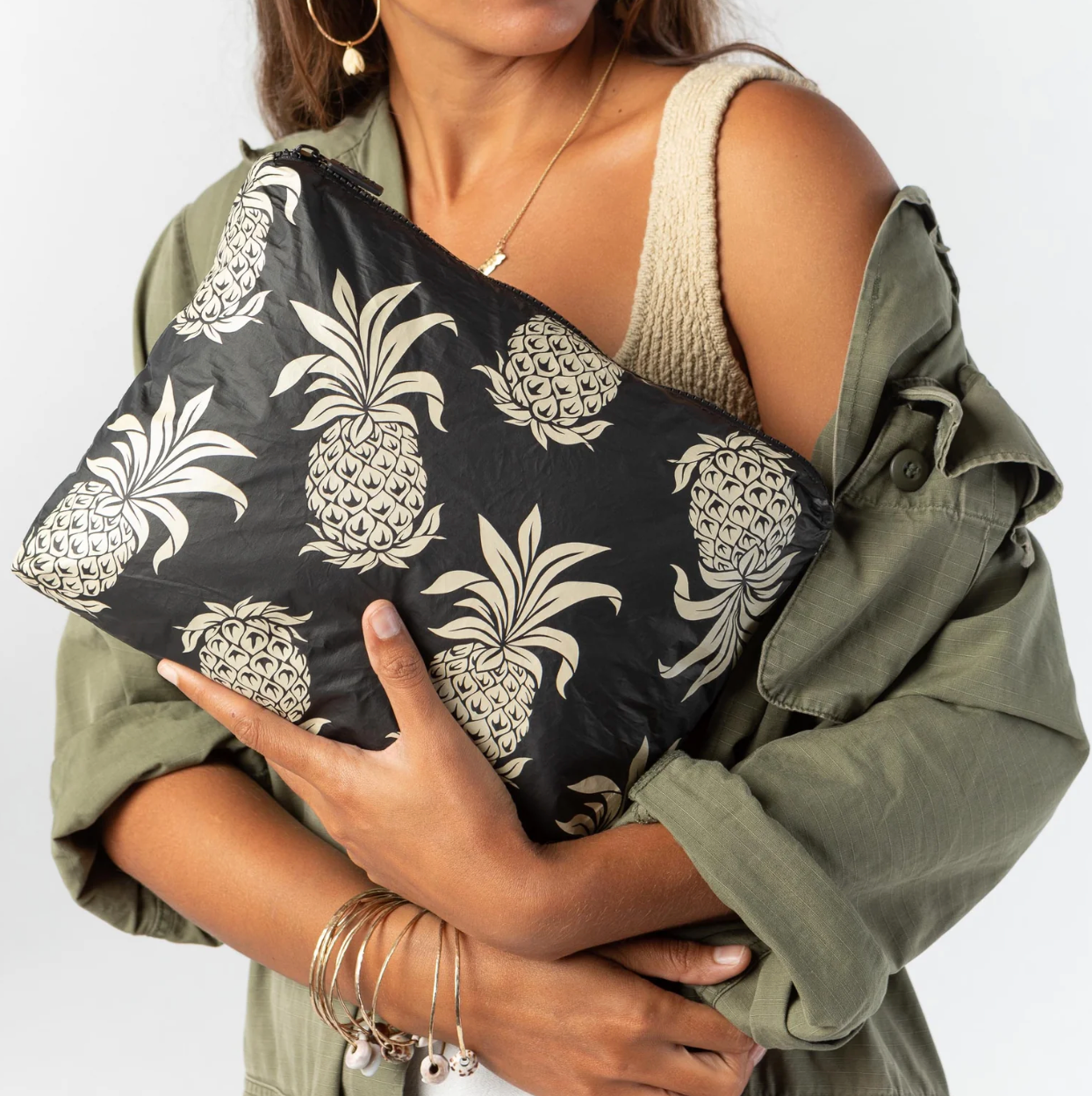 Mid Pouch - Pāʻina Holiday Moon Shimmer on Black