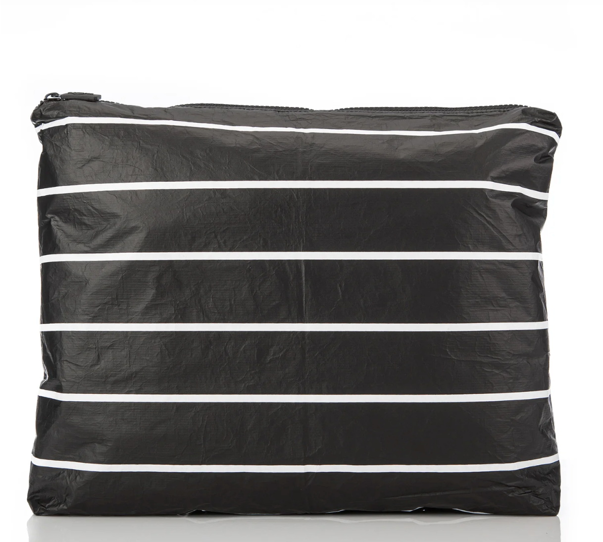 MAX Pinstripe White/Black