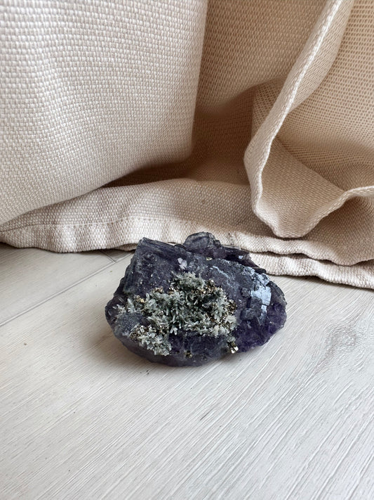 Fluorite Yaoganxian Purple